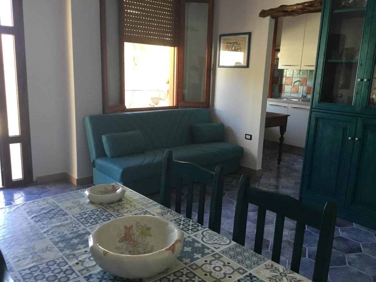 Appartamento Oleandro 칼라고노네 외부 사진